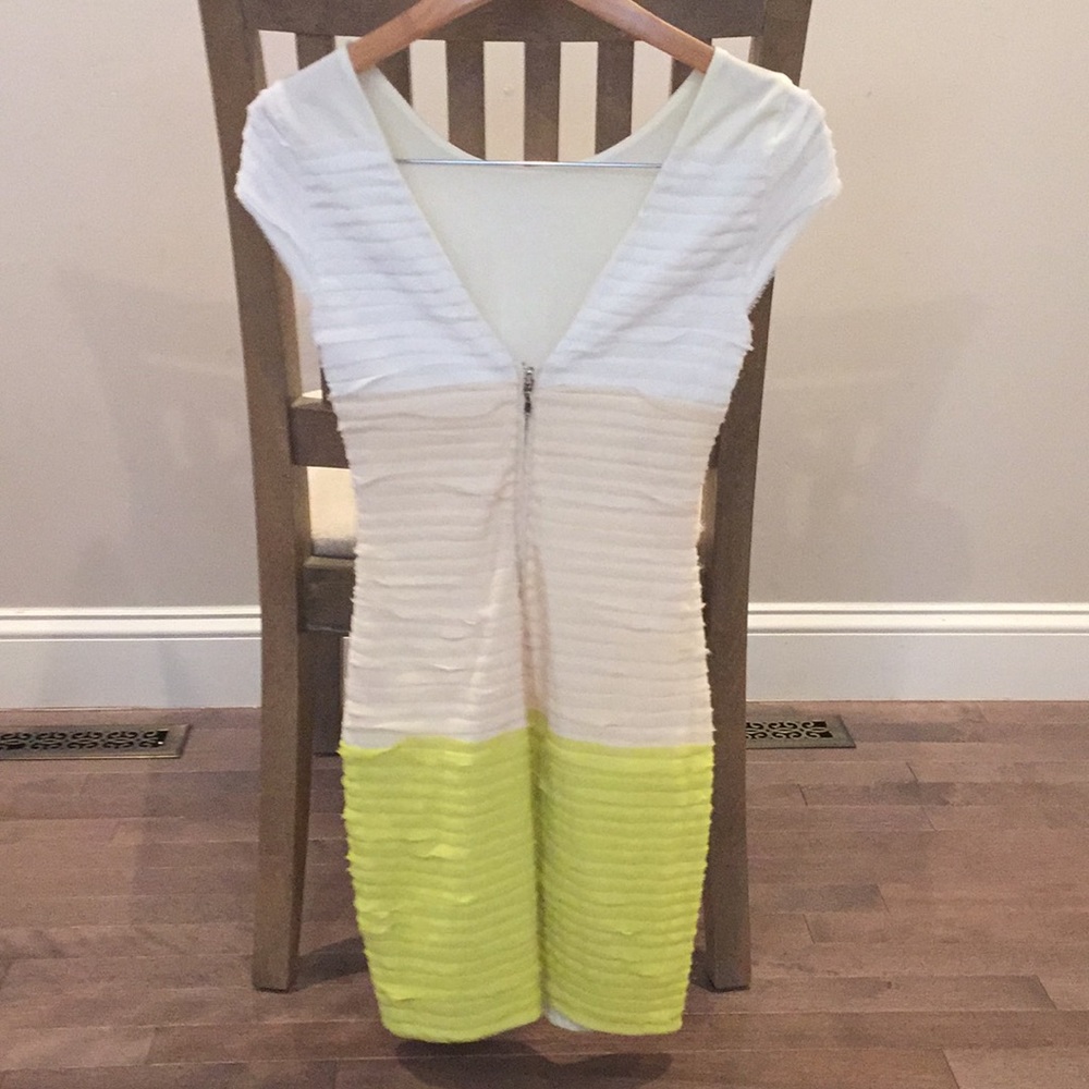 Dress - Picture 2 of 2
